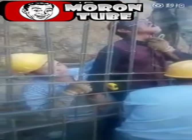 Video :Impaled with a rebar through the mouth (Public Aware)